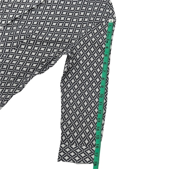 Talbots Blue White Wrinkle Resistant Contrast Sleeve Blouse Size 4 Women's - Picture 8 of 10